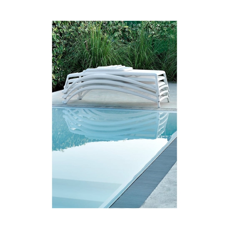 atlantico-lezak-bianco-bianco.jpg