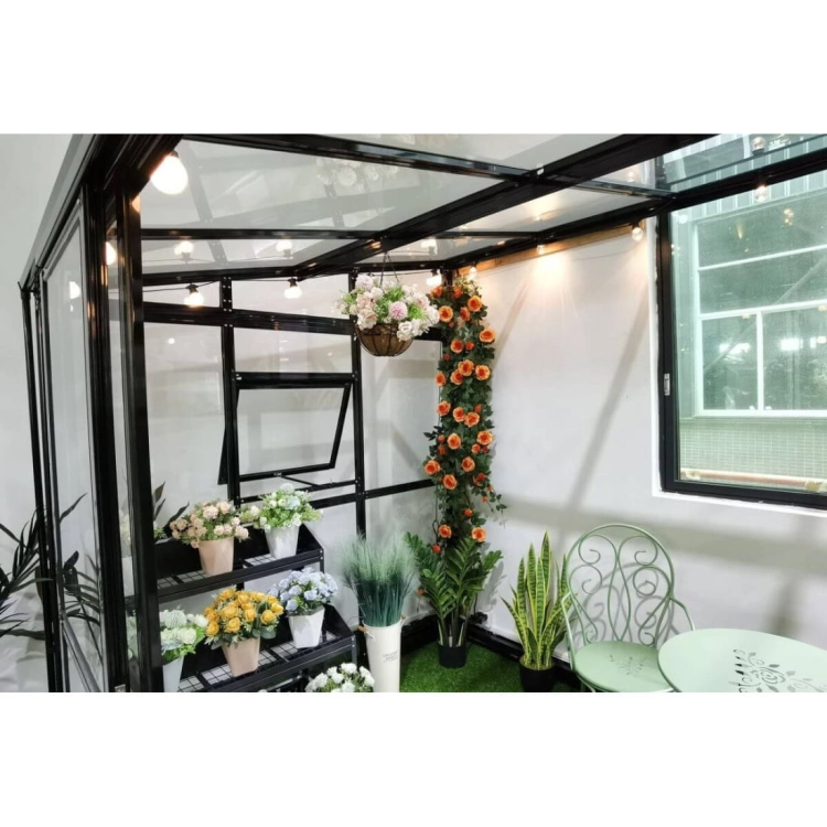 soho-434x290-ogrod-zimowy-pc-glass-black.jpg