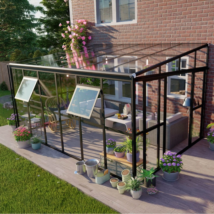 soho-434x290-ogrod-zimowy-solid-pc-glass-black.jpg