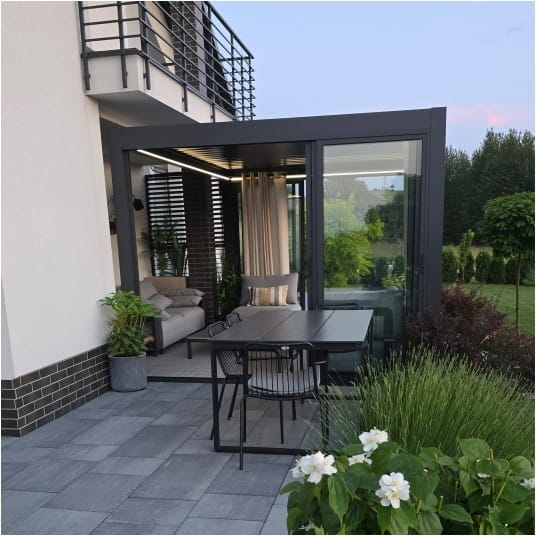 Pergola elektryczna LUXE 4x4m antracyt z LED 2,5M - 4