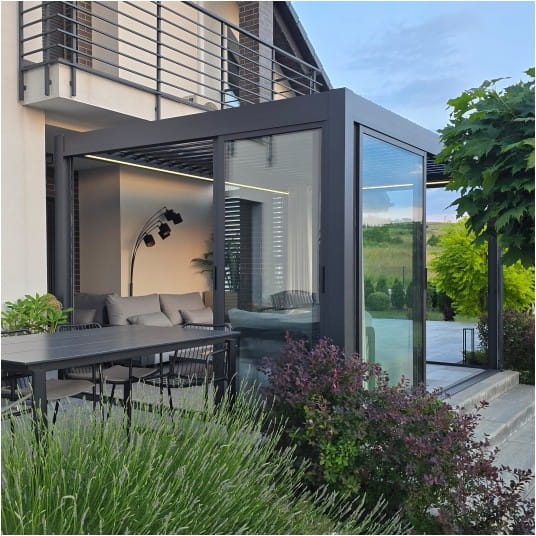 Pergola elektryczna LUXE 4x4m antracyt z LED 2,5M - 6
